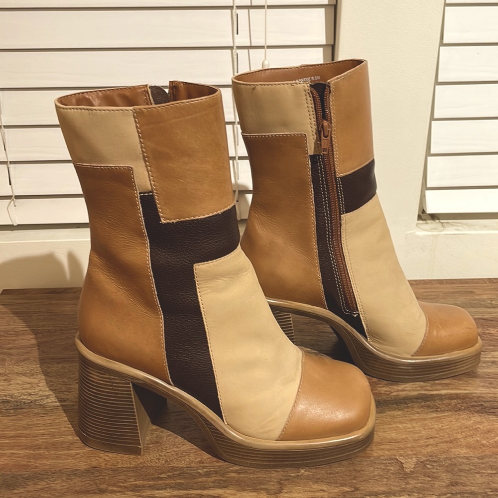 Steve Madden Fantasy Leather Boot